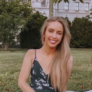 Meet your Posher, Sally